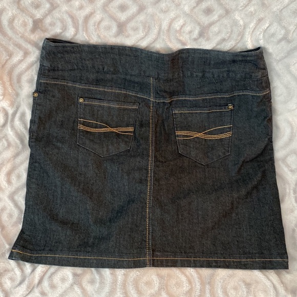 Reitmans Jeans Demin Skort Plus 14 - Picture 2 of 6